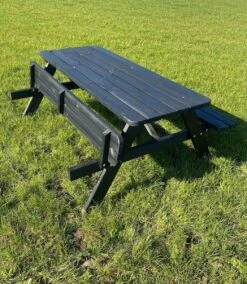 Goedkopepicknicktafels.nl | Zwarte XL Picknicktafel | Tuintafel 6 Persoons | Zwart Gespoten Gedroogd Grenen Hout! 11 Goedkopepicknicktafels.nl | Zwarte XL Picknicktafel | Tuintafel 6 Persoons | Zwart Gespoten Gedroogd Grenen Hout! -Gardena Verkoop 1045x1200 1