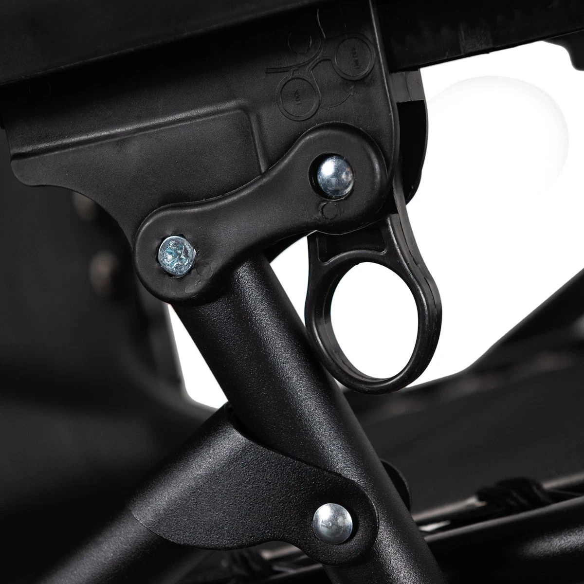 Luxe Ligstoel Met Hoofdsteun & Voetsteun - Verstelbare Rugleuning - Zonnebed Relaxstoel Voor Tuin/Terras/Strand/Balkon/Zwembad/Camping - Inklapbaar - Weerbestendig - Zwart 10 Luxe Ligstoel Met Hoofdsteun & Voetsteun - Verstelbare Rugleuning - Zonnebed Relaxstoel Voor Tuin/Terras/Strand/Balkon/Zwembad/Camping - Inklapbaar - Weerbestendig - Zwart - Afbeelding 8