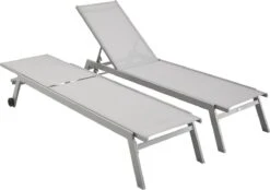 ELSA - Set Van 2 Ligstoelen Van Aluminium En Textileen, Ligbed Multipositioneel Met Wieltjes, Kleur Grijs/lichtgrijs 11 ELSA - Set Van 2 Ligstoelen Van Aluminium En Textileen, Ligbed Multipositioneel Met Wieltjes, Kleur Grijs/lichtgrijs -Gardena Verkoop 1200x846 2
