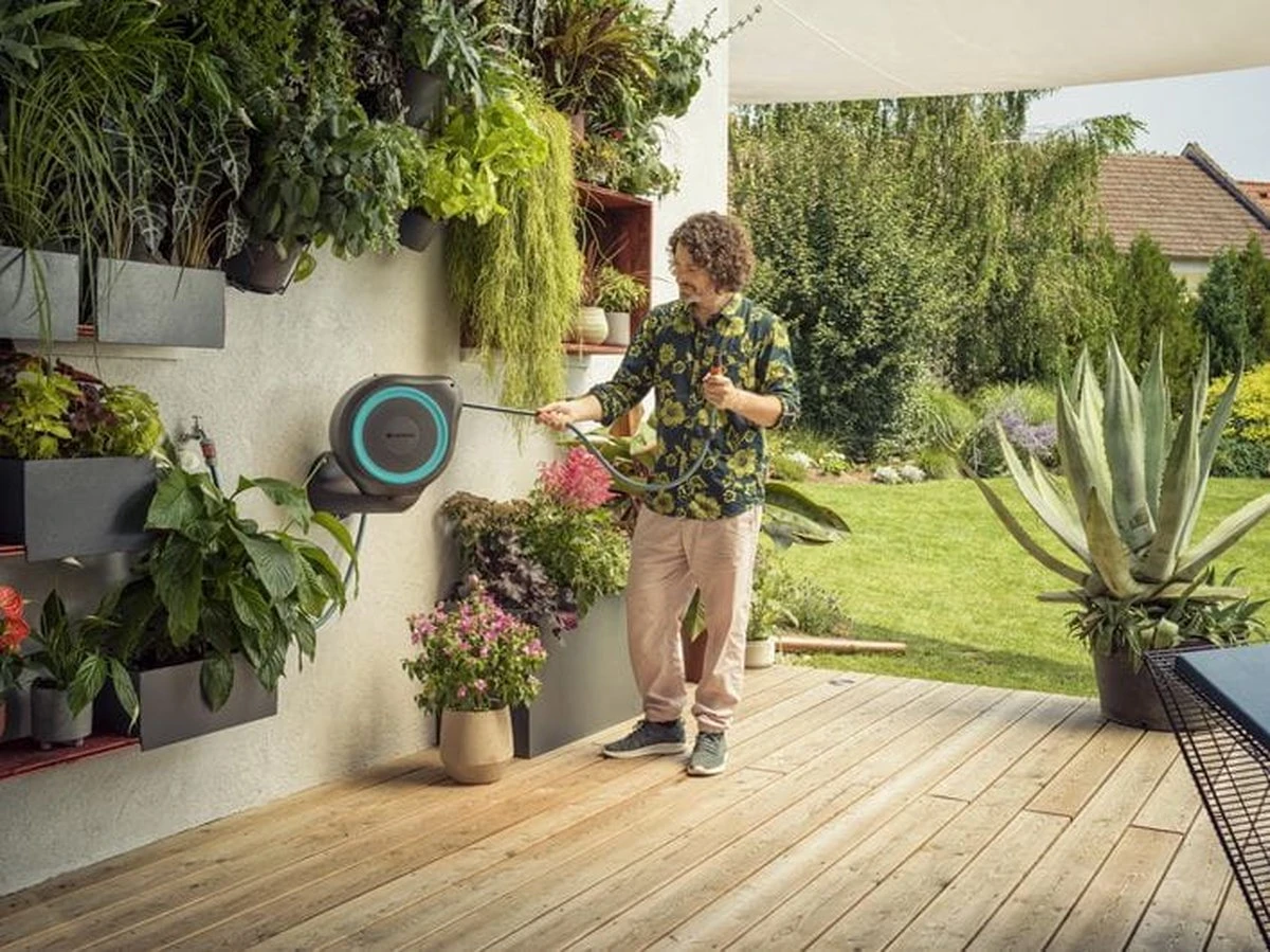 GARDENA Rollup S Wandslangenbox - 15 Meter - Ø 11 Mm 4 GARDENA Rollup S Wandslangenbox - 15 Meter - Ø 11 Mm - Afbeelding 2