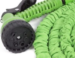 Benson - Tuinslang - Fexibel - 10 Meter - Tuinslang Met Koppeling - Spuitpistool - Groen -Gardena Verkoop 1200x934